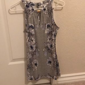 White house black market  top s